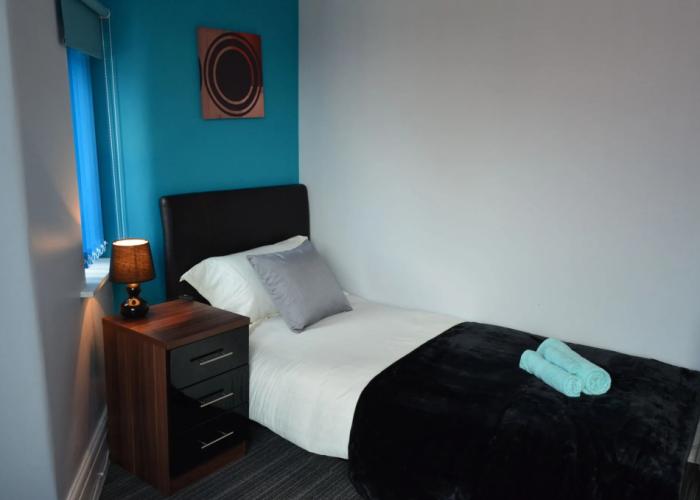 Old Trafford Guest House