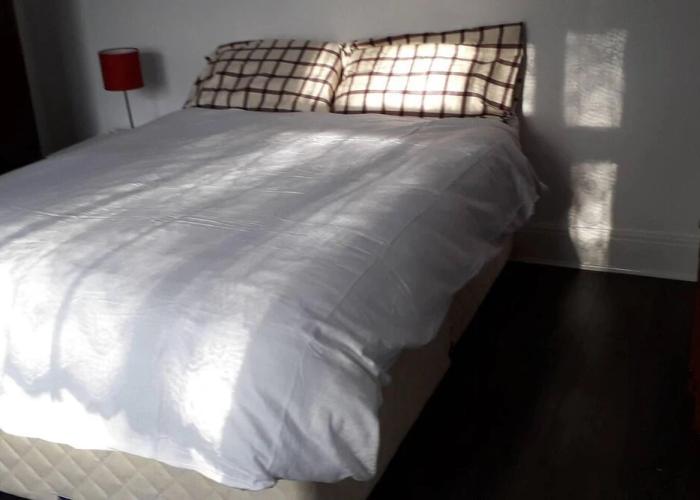 Homely 4-bed House in Manchester