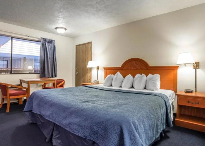 America's Best Value Inn Sandpoint