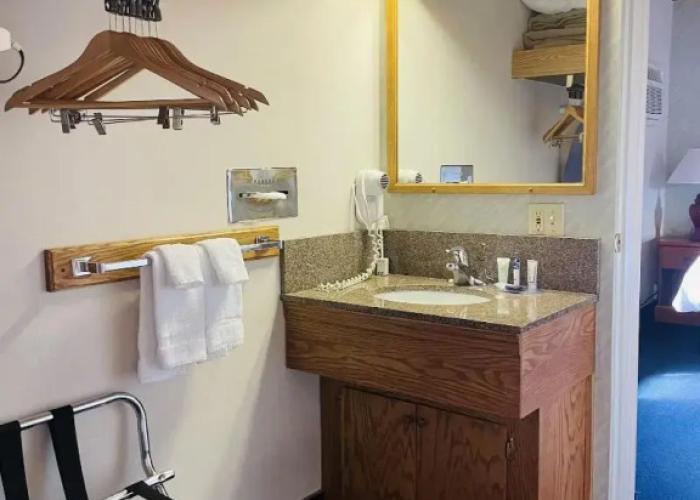 America's Best Value Inn Sandpoint