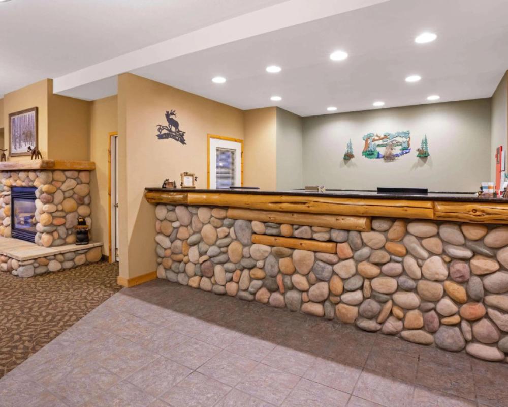 фото Cedar Street Hotel and Suites