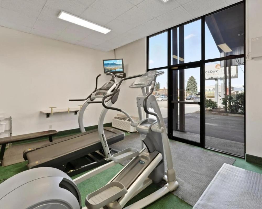 фото Cedar Street Hotel and Suites