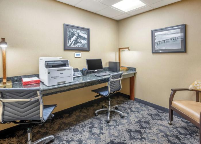 Best Western Plus Ponderay Mountain Lodge