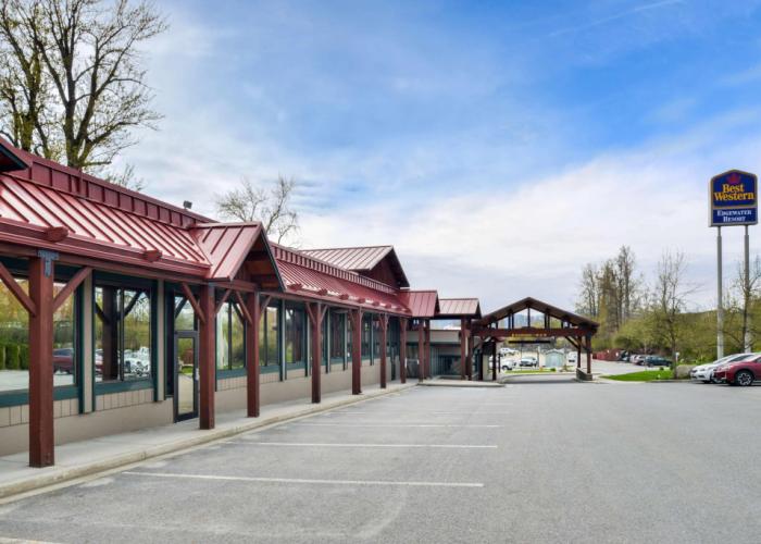 Best Western Edgewater Resort