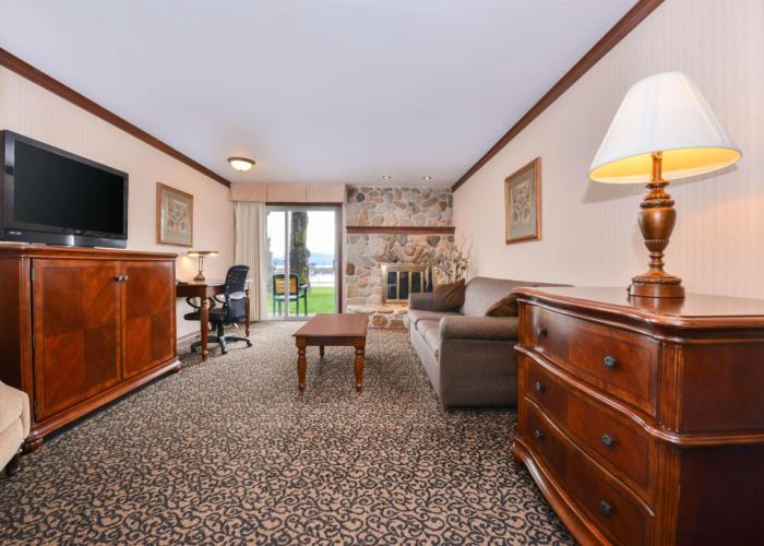 Best Western Edgewater Resort