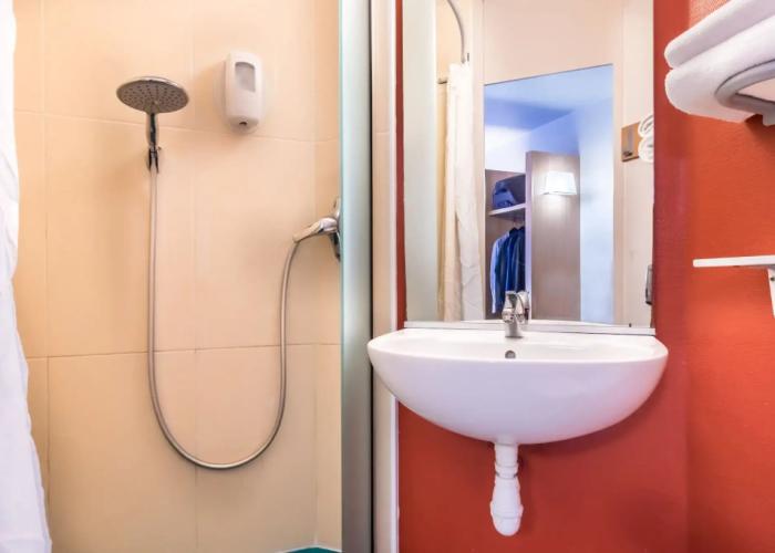 B&B HOTEL Fréjus Roquebrune-sur-Argens