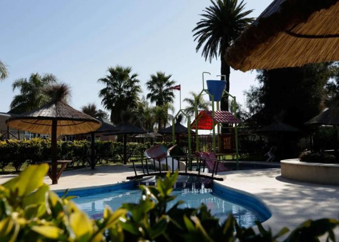 Howard Johnson by Wyndham San Pedro Resort & Marina