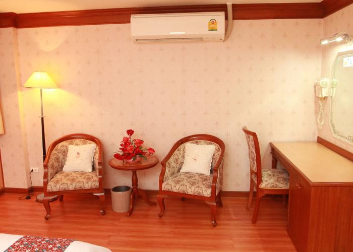 Sakol Hotel