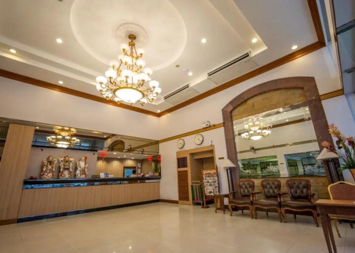 Sakol Hotel