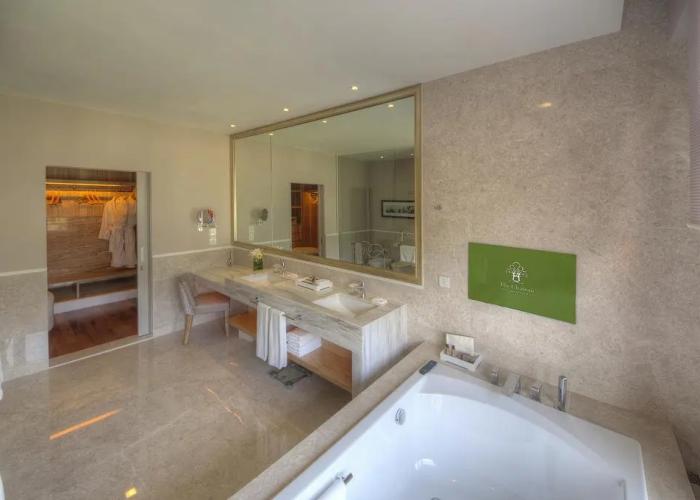 The Chateau Spa & Wellness Resort