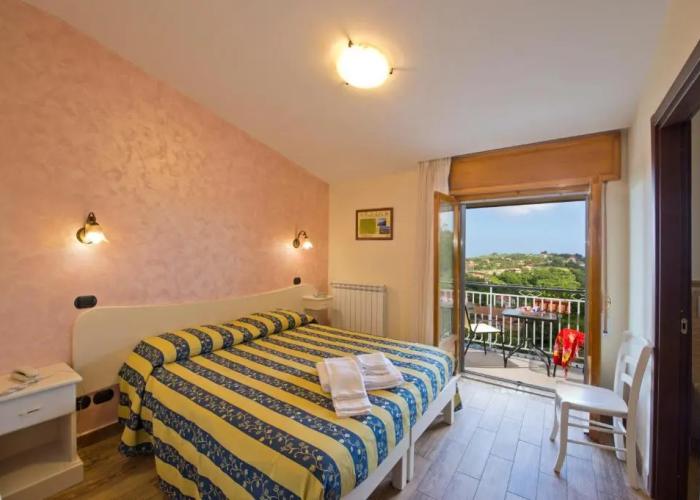Hotel Mamaral