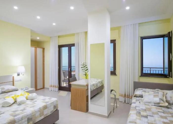 Villa Paradise Resort