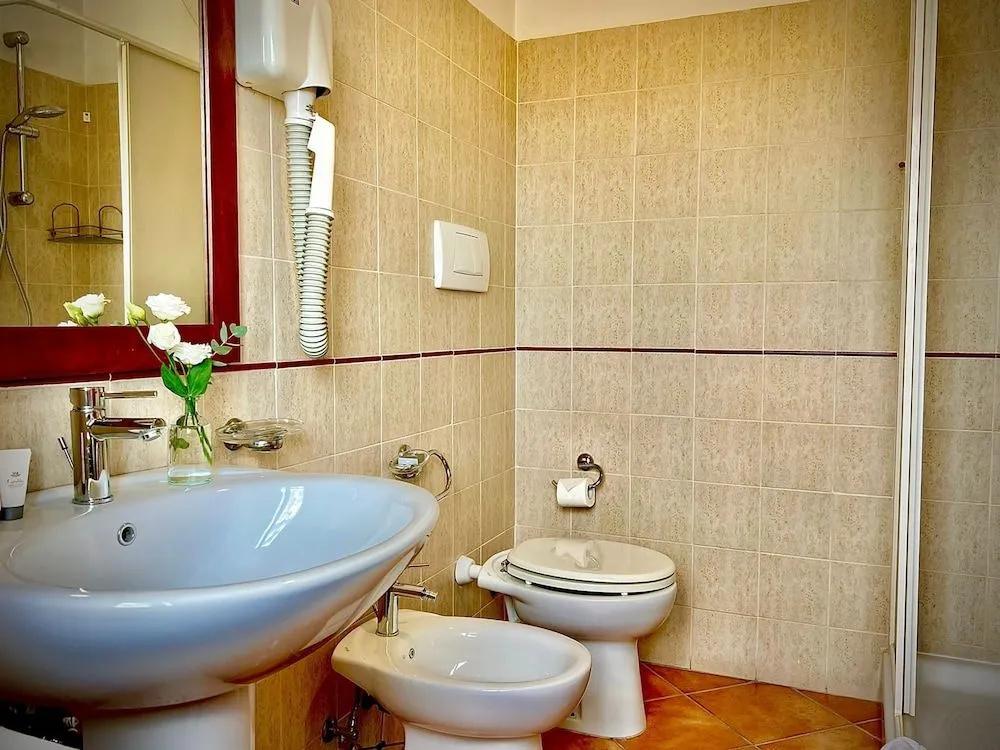 фото Albergo Mingone