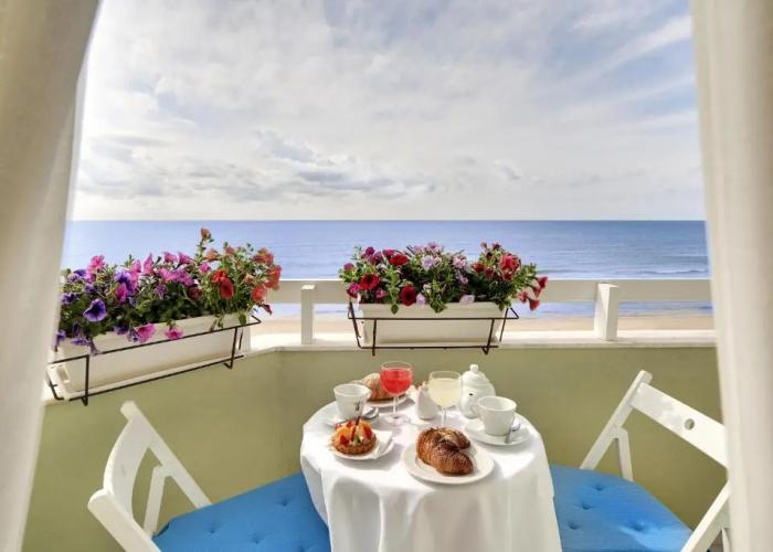 Hotel Mida