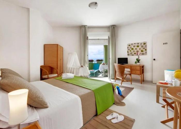 Hotel Mida