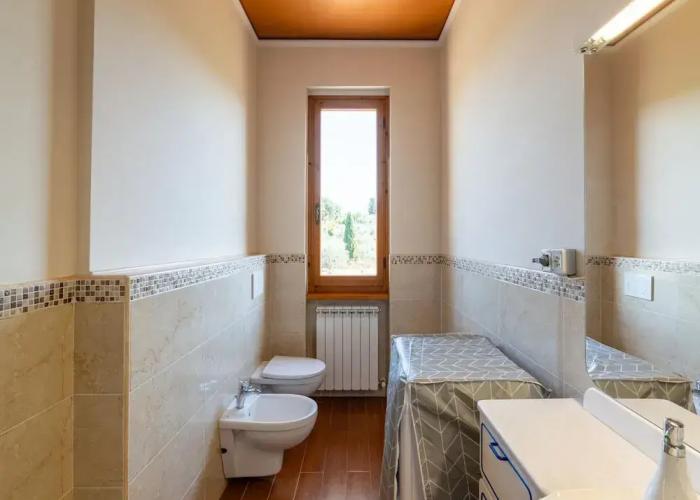 Villa in Tuscany With Private Pool and Views