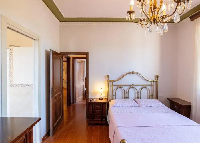 Villa in Tuscany With Private Pool and Views