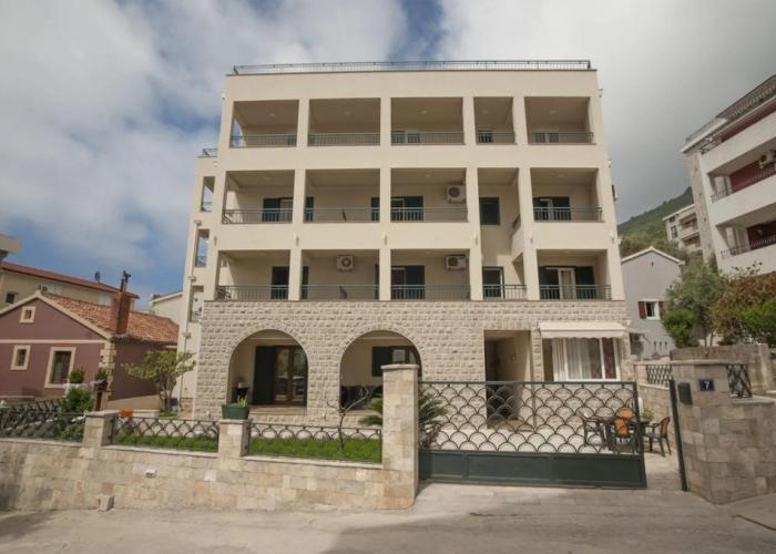 Guest House Medin