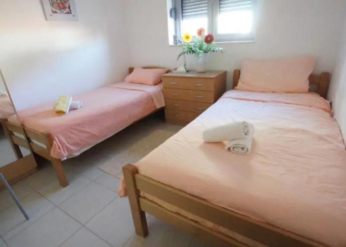Petrovac Bay Apartments