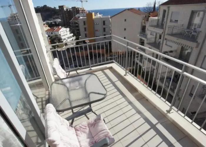 Petrovac Bay Apartments
