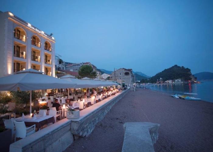 Riva by Aycon Hotel