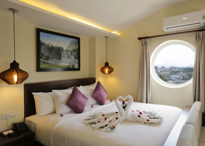 River Suites Hoi An Hotel