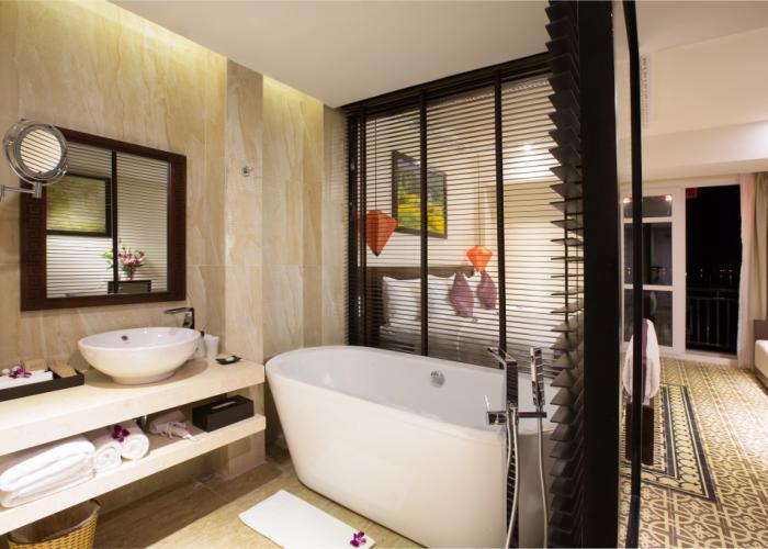 Royal Riverside Hoi An Hotel