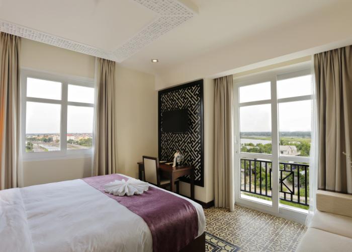 Royal Riverside Hoi An Hotel