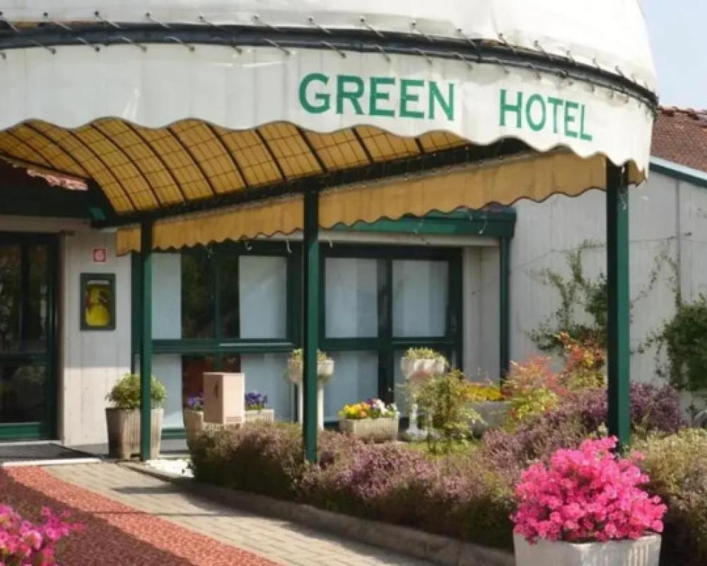 Green Hotel Motel
