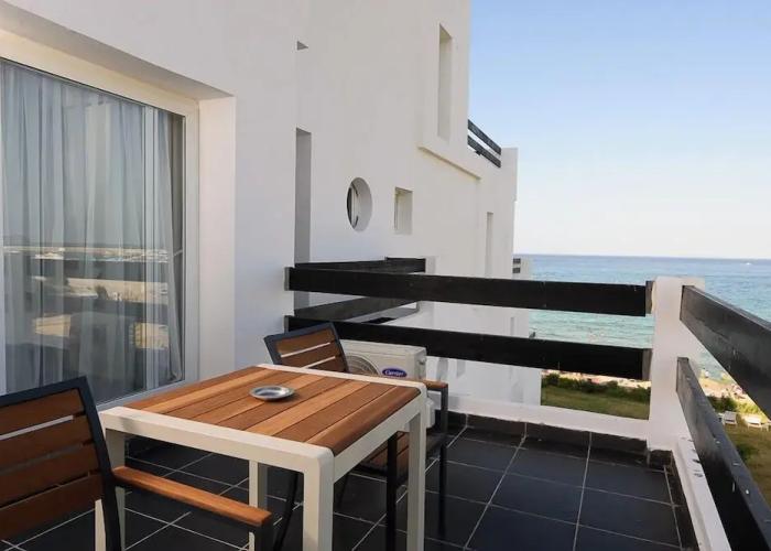 Playa Del Pacha Suites Hotel