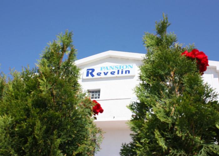 Guest house Revelin