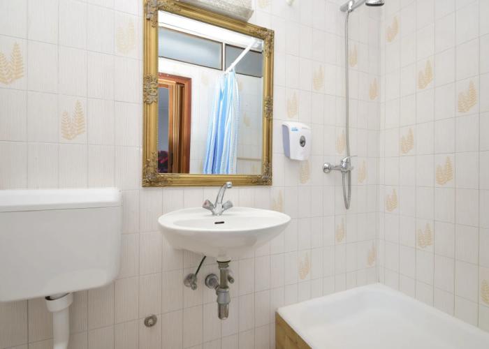 Guest house Revelin
