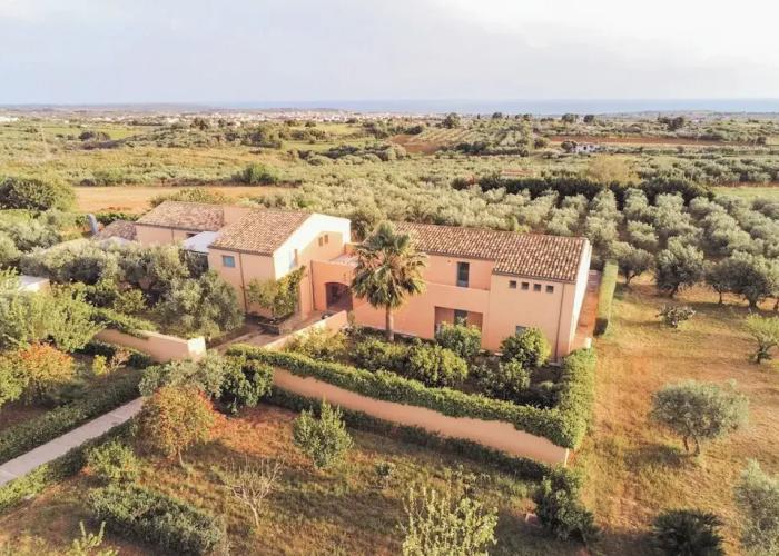 Planeta Country House & Beach Club