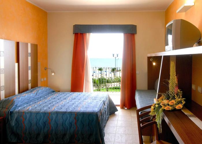 Serenusa Resort