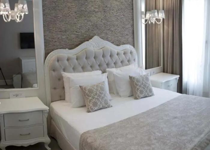Ena Boutique Hotel & Residences