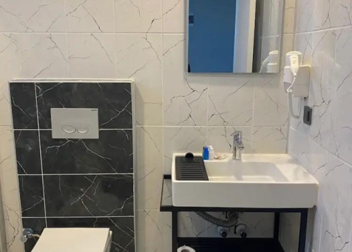 Grand Özalp Ai̇rport Hotel