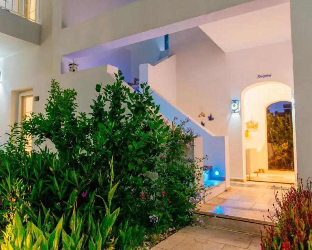 фото Via Farilya Hotel