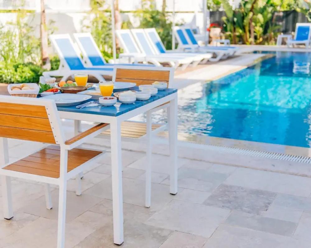 фото Via Farilya Hotel