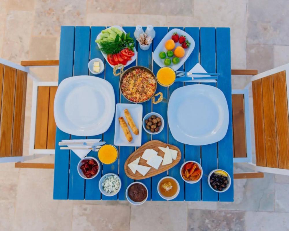 фото Via Farilya Hotel