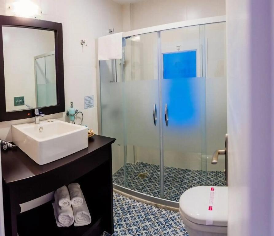 фото Via Farilya Hotel