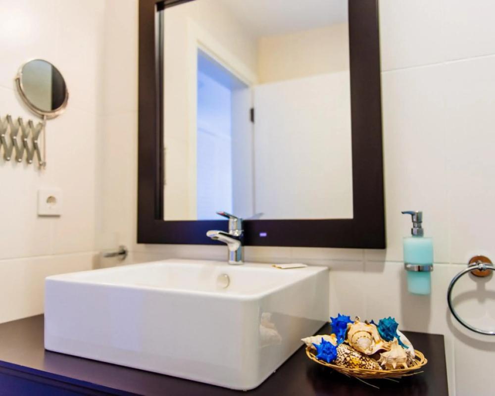 фото Via Farilya Hotel