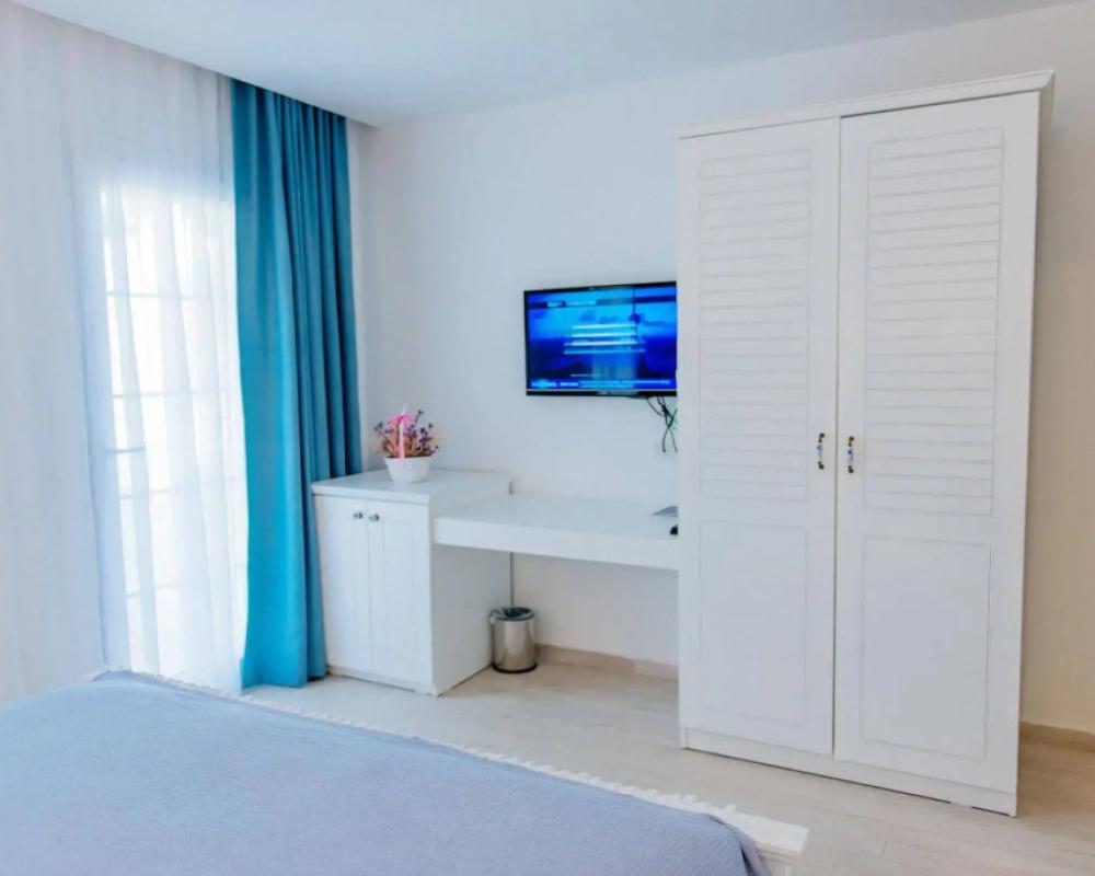 фото Via Farilya Hotel