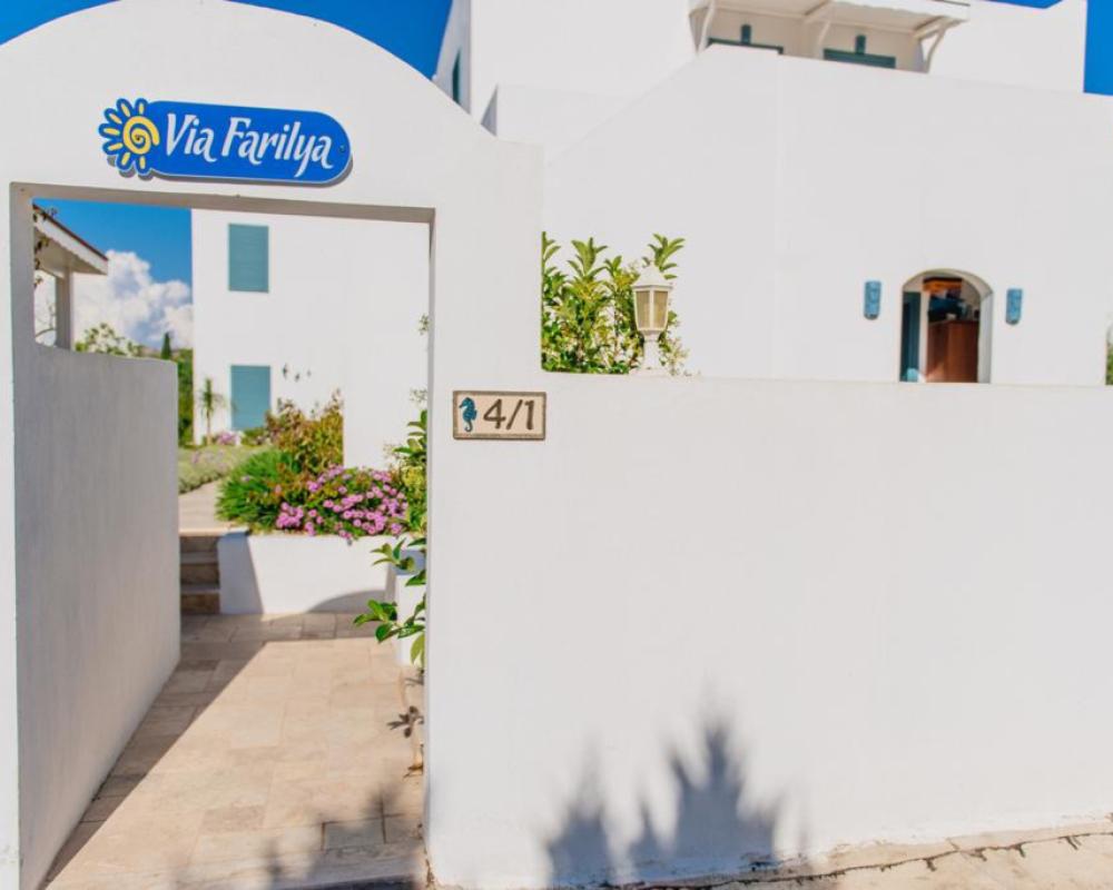 фото Via Farilya Hotel