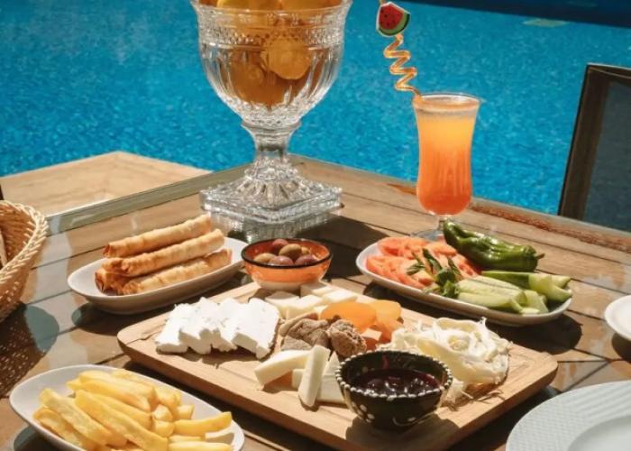 Lemon Garden Hotel Turkbuku