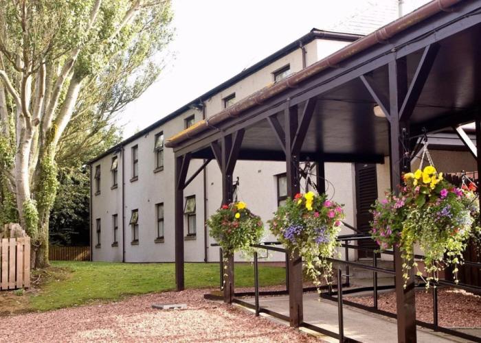 Premier Inn Dundee West