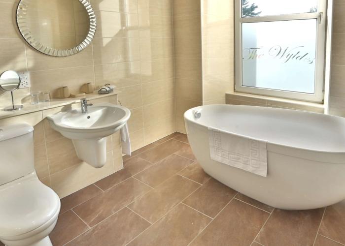 Woodlands Hotel, BW Signature Collection
