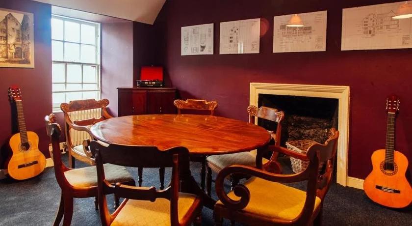 фото Dundee Backpackers Hostel
