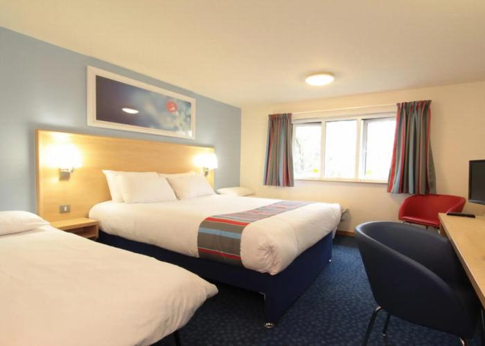 go2 Dundee Camperdown Hotel