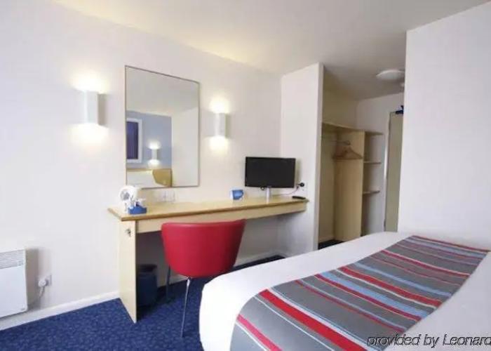 Travelodge Dundee Central