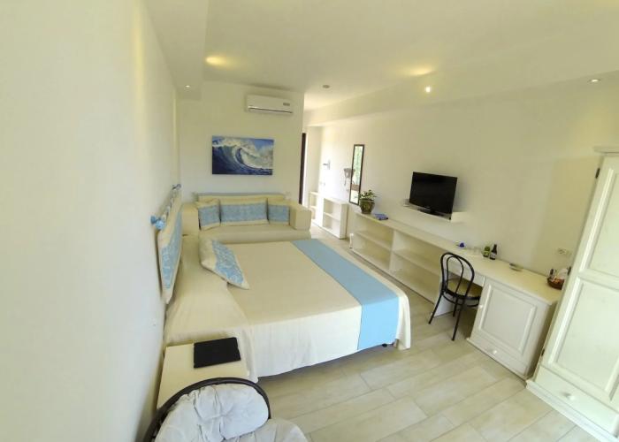 Aparthotel Domus De Janas Sul Mare